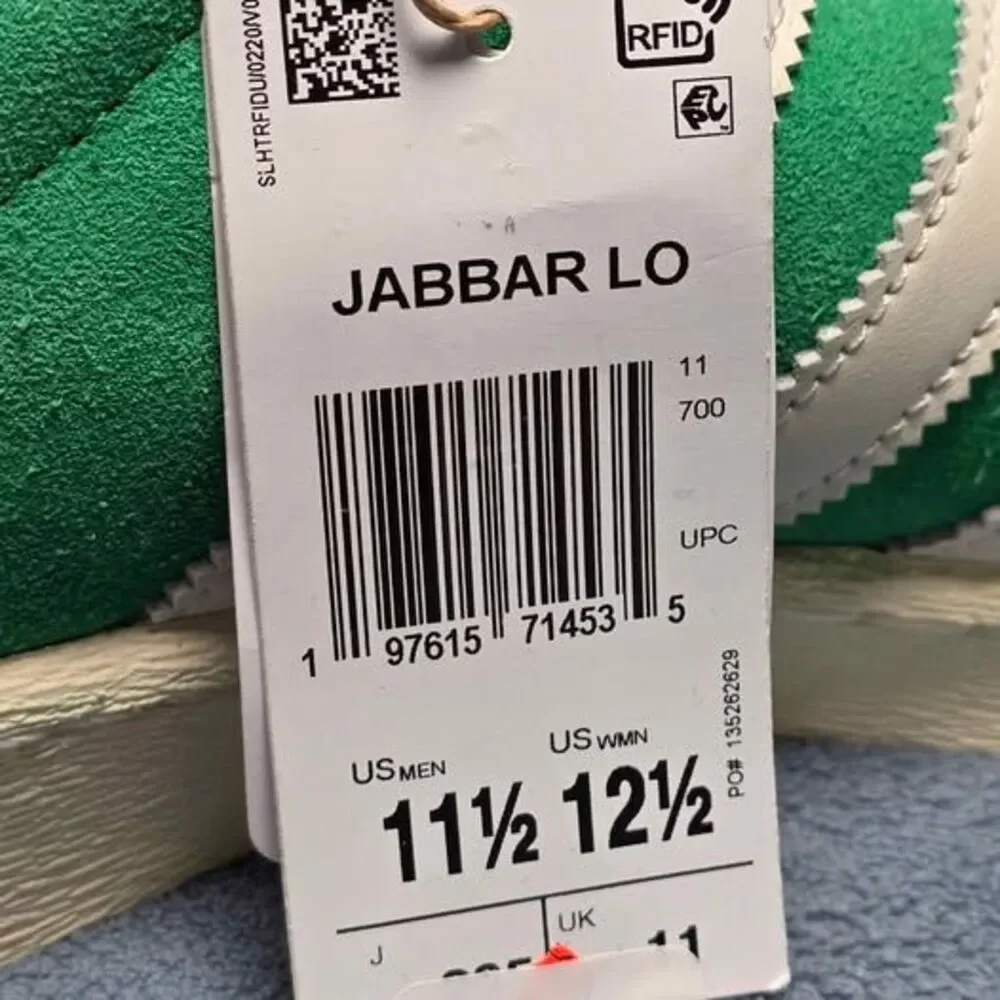 Adidas Jabbar Lo Green Suede Sneakers Men's 11.5 / Women's 12.5